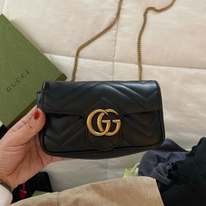 Gucci Marmont matelassé leather super mini bag